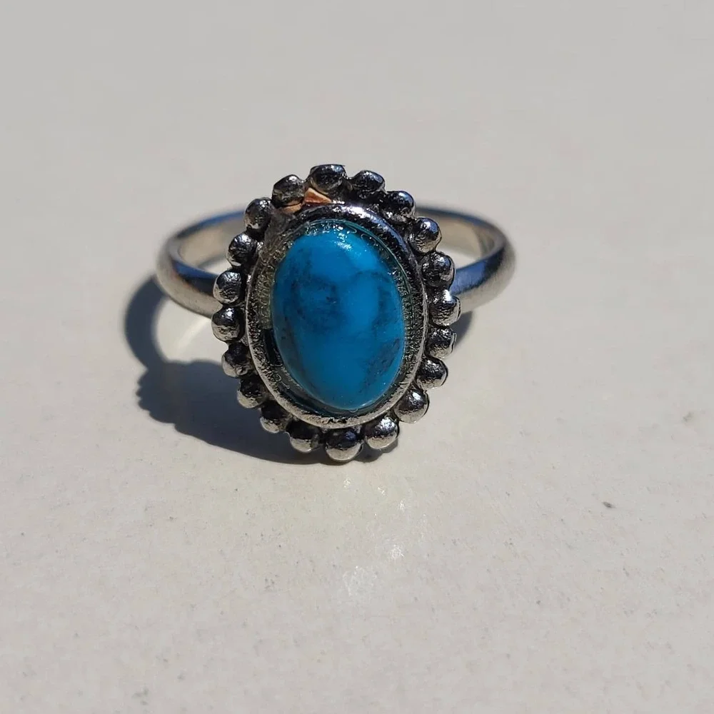 Vintage Silver Tone Faux Turquoise Ring Size 6.25 Blue Beaded Oval Cabochon Boho